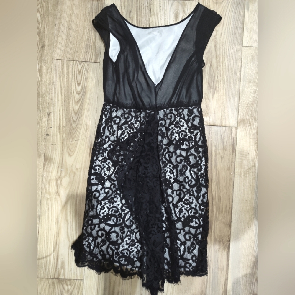 New MSSP max studio specialty products black and white lace dress S